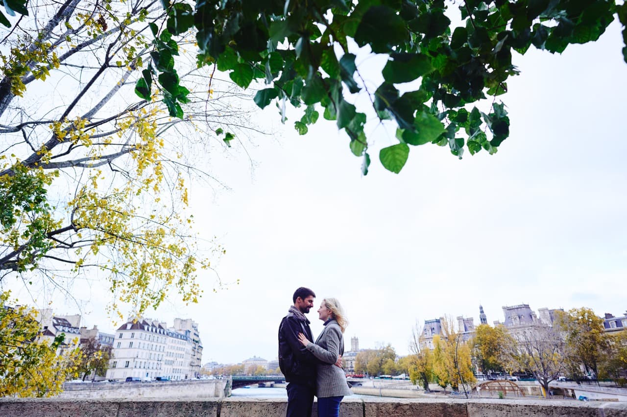 Antoine and Florentina in front of the Seine